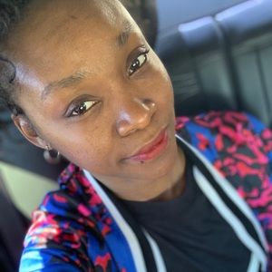 Meet your Posher, Dyan